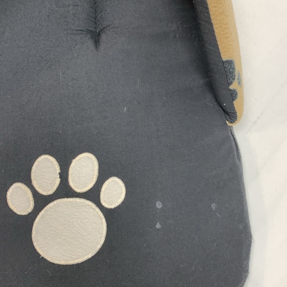 Plush Cat/Dog Cave Pet Bed slipper shoe shaped paw print - Picture 7 of 7